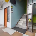 Urbanview Hotel Arafuru Residence Duren Sawit